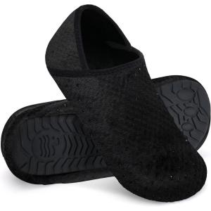 WateLves Womens & Mens Lightweight Cozy Faux Furry House Slippers – Rubber Sole Slip On Sock Shoes – Foldable Travel Slippers – Indoor & Outdoor(Diamond/Black)